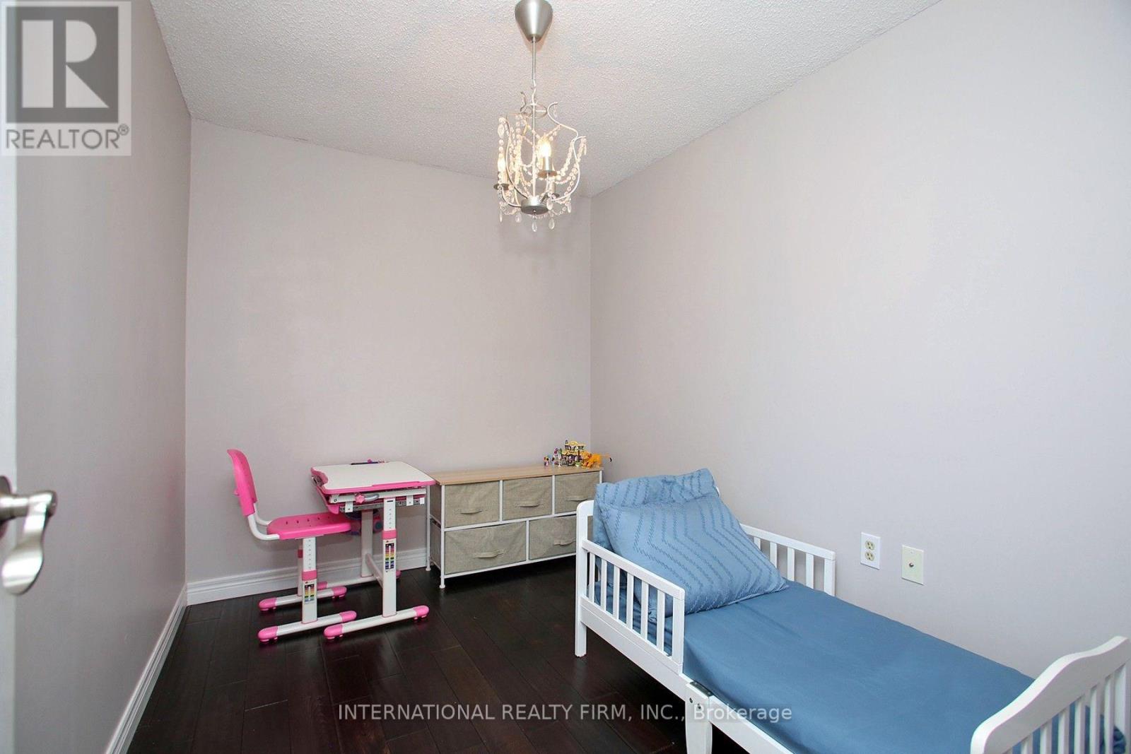 1876 Bicroft Court Property Photo 20