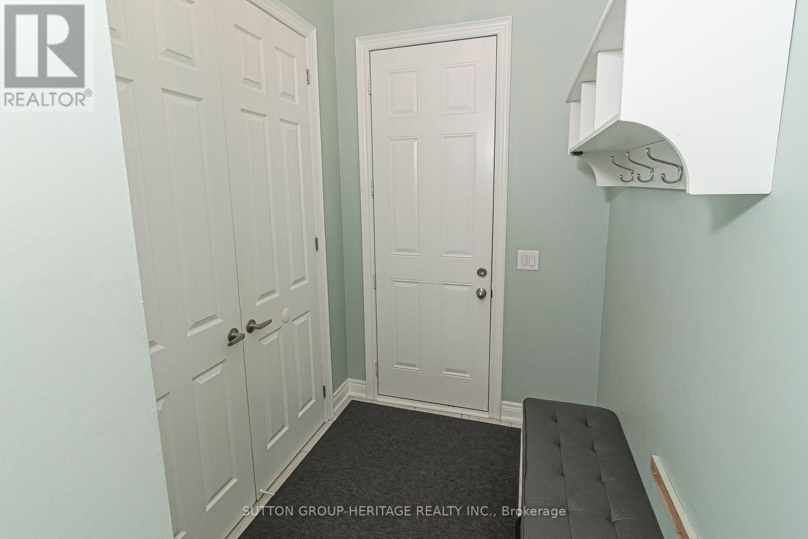 10 Beaverdams Drive Property Photo 18