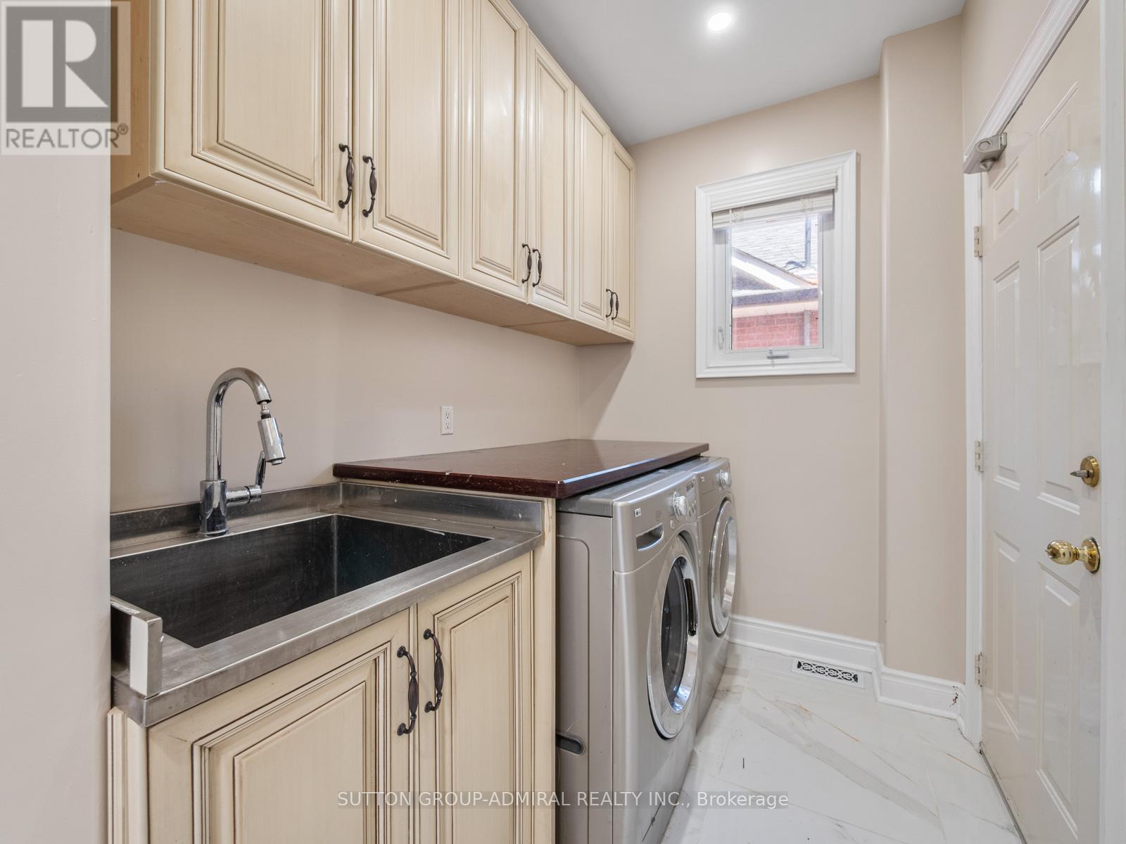 18 Thatcher Avenue Property Photo 21