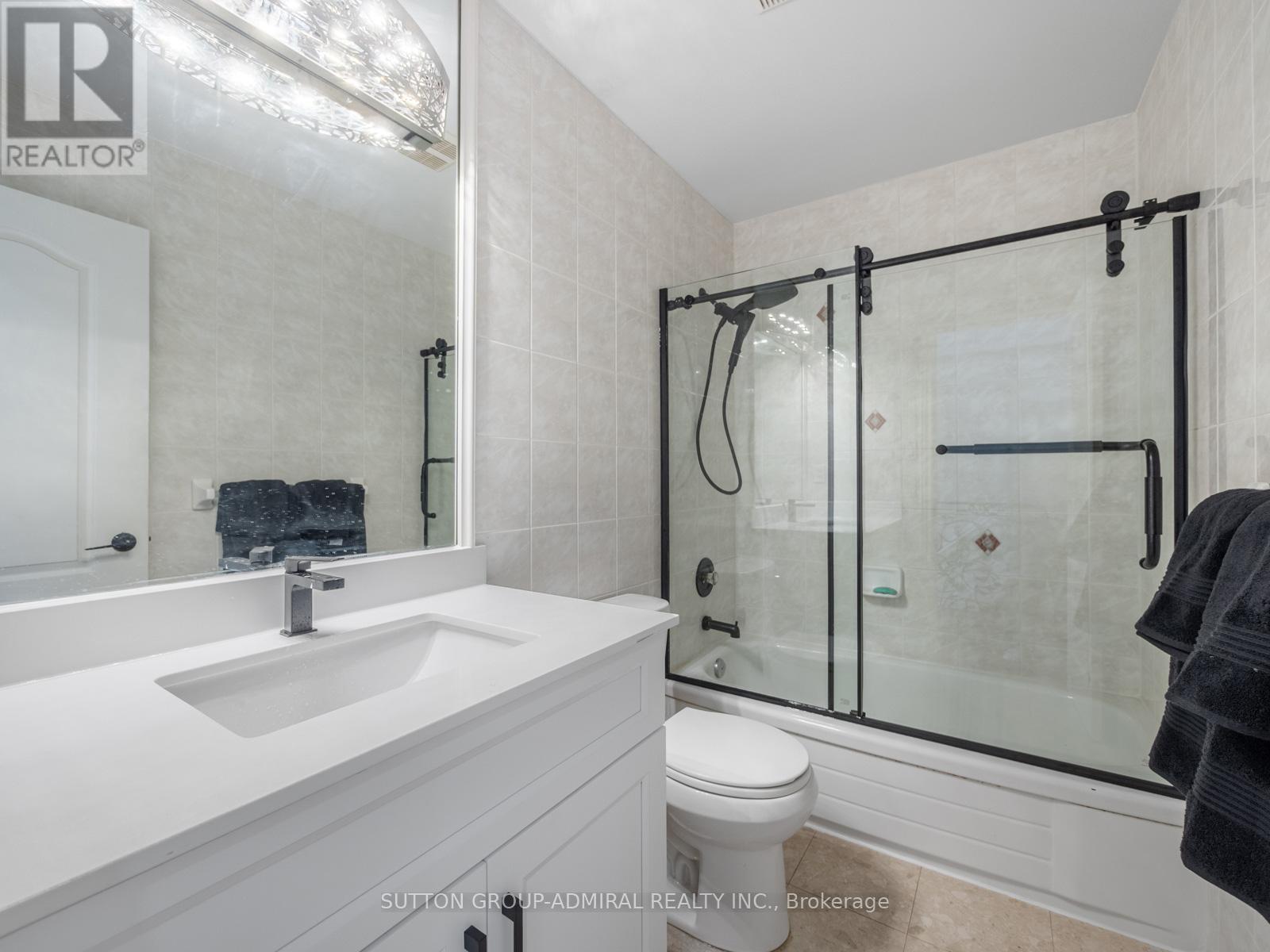 18 Thatcher Avenue Property Photo 26