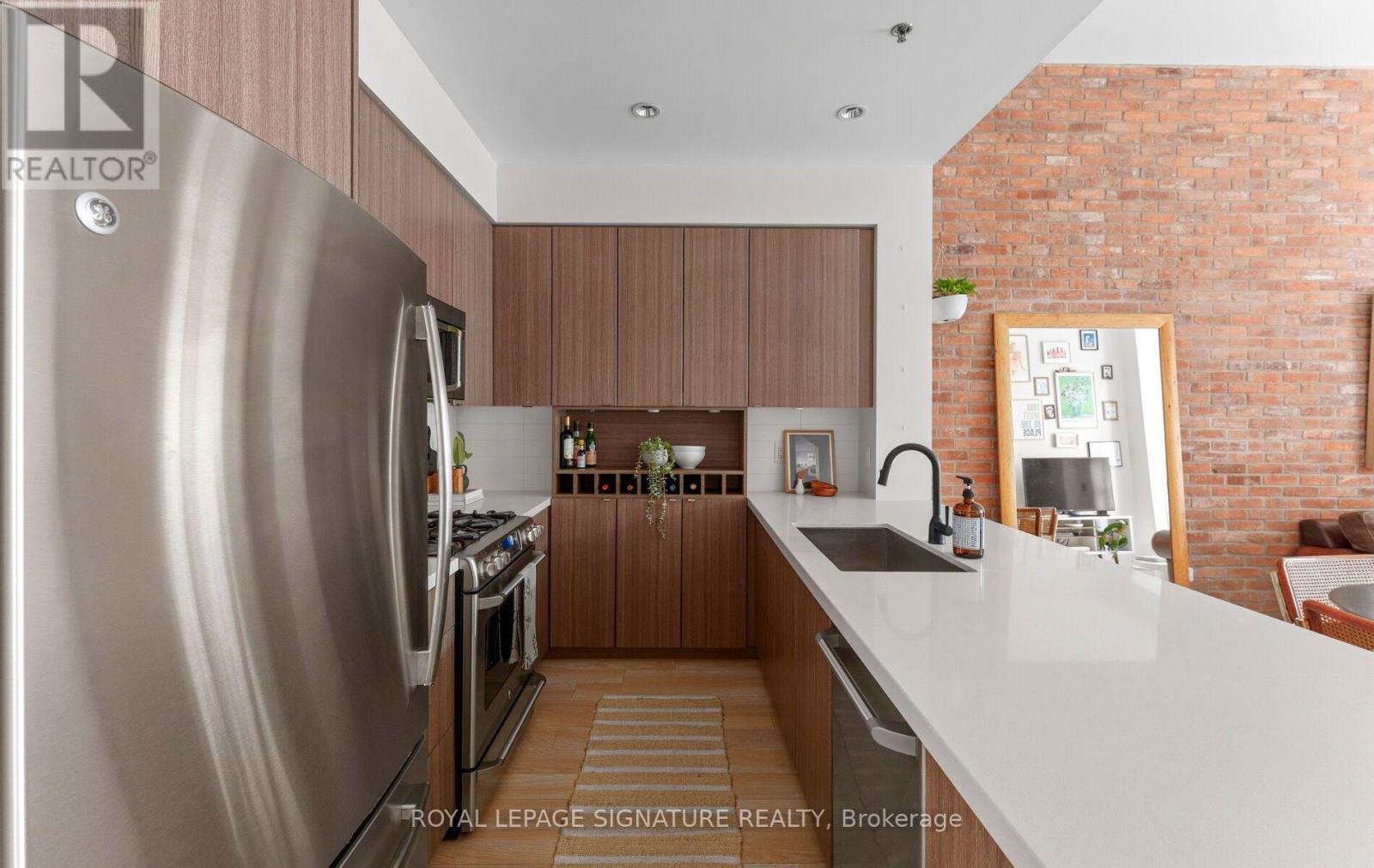 111 - 88 Colgate Avenue Property Photo 13