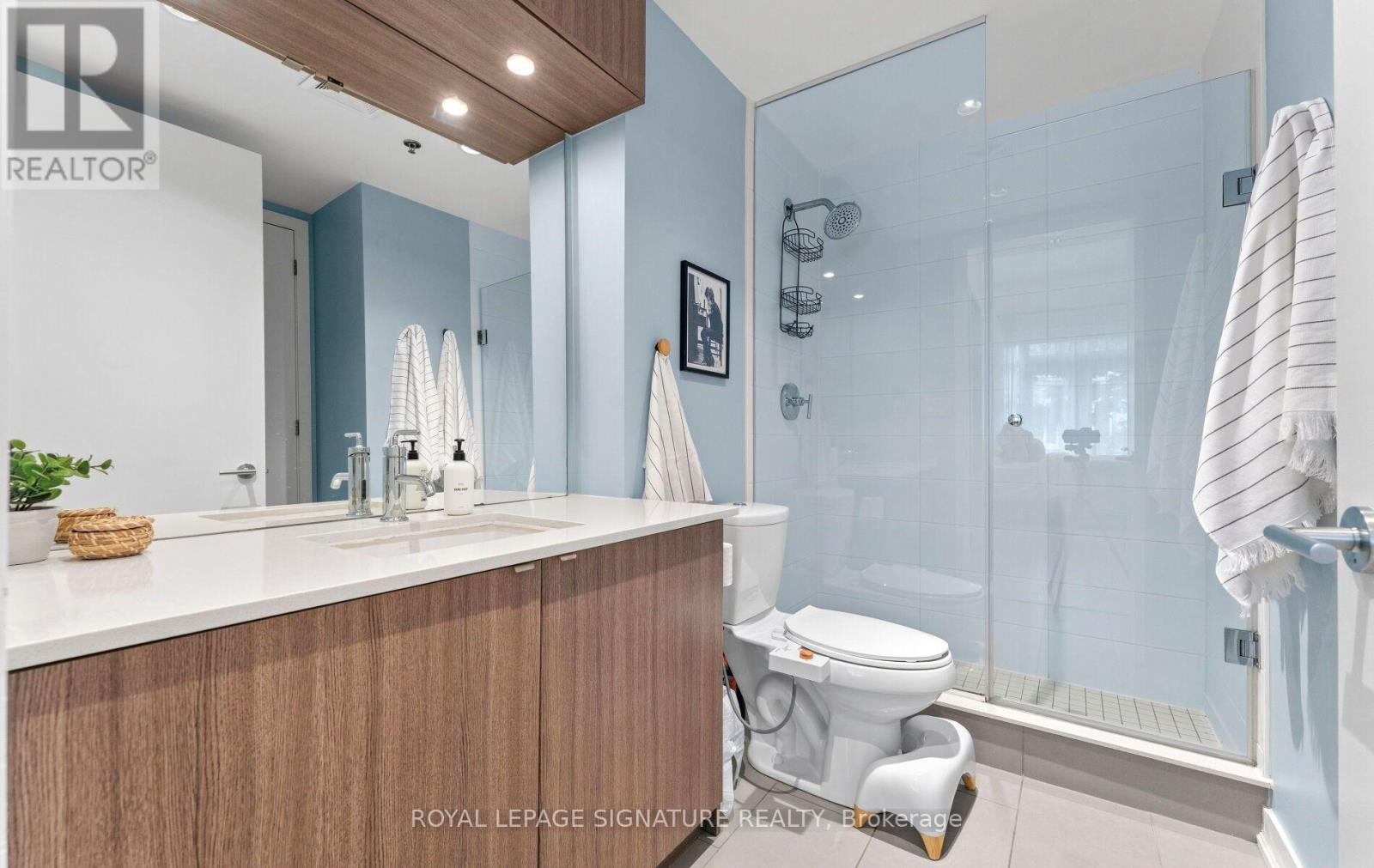111 - 88 Colgate Avenue Property Photo 23
