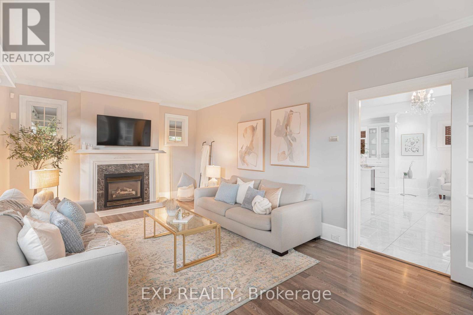 308 King Street E Property Photo 16