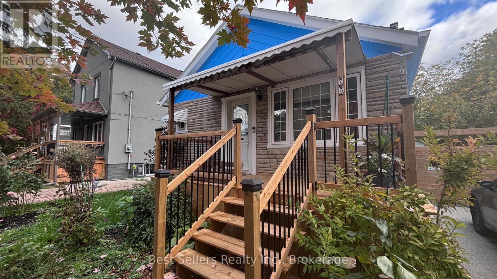 MAIN - 75 VANBRUGH AVENUE Property Photo 1