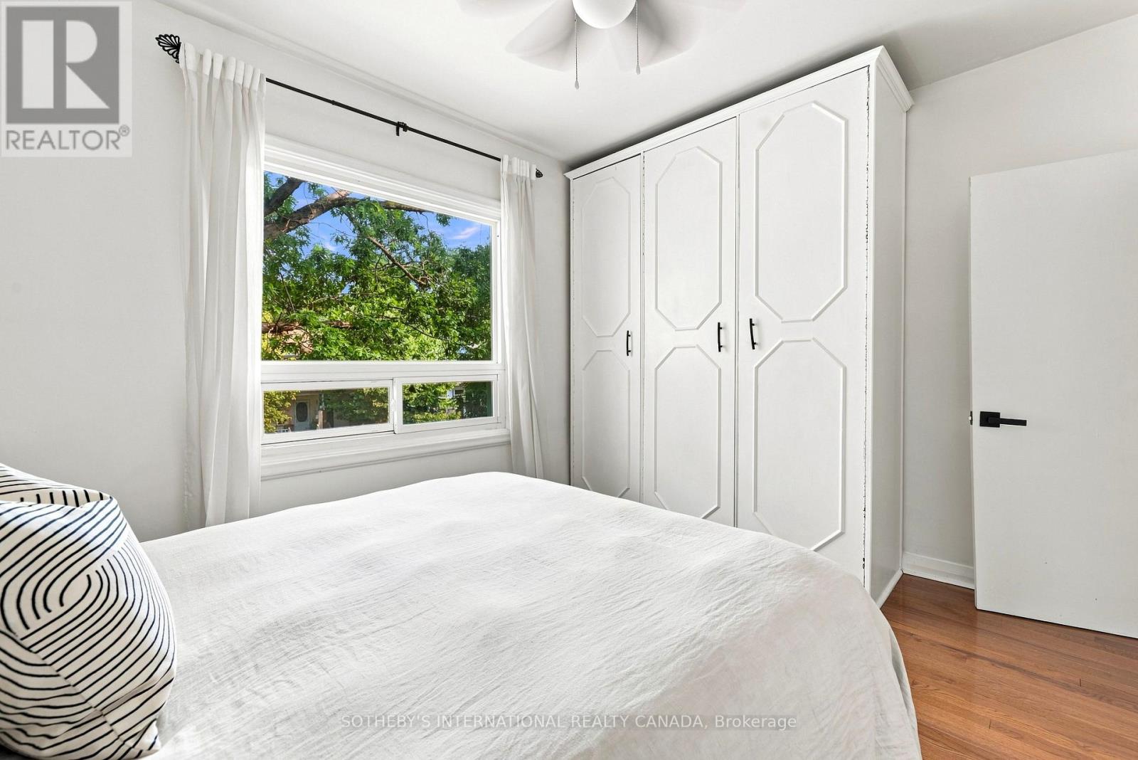 213 Oakcrest Avenue Property Photo 19