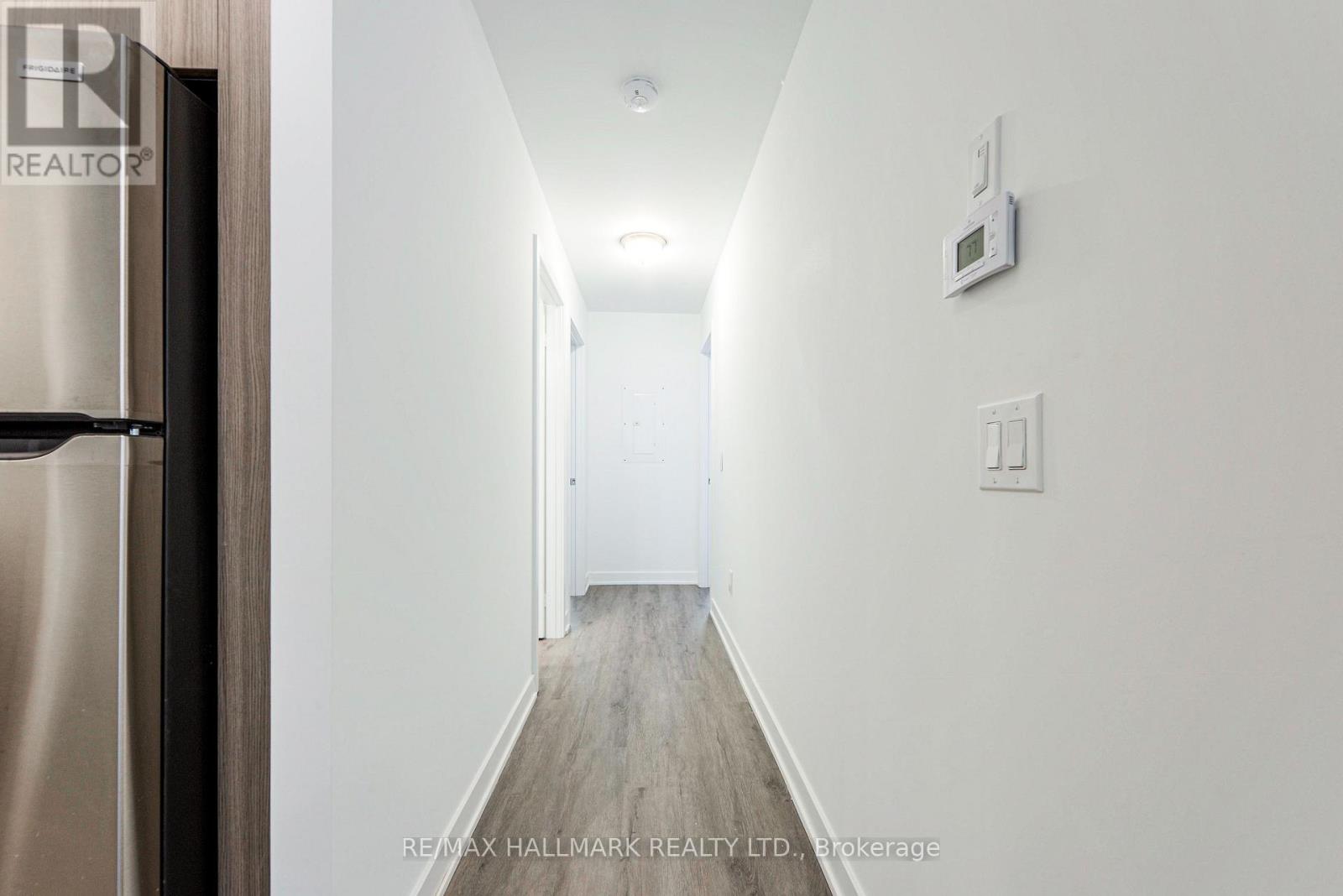 104 - 35 Danforth Road Property Photo 7
