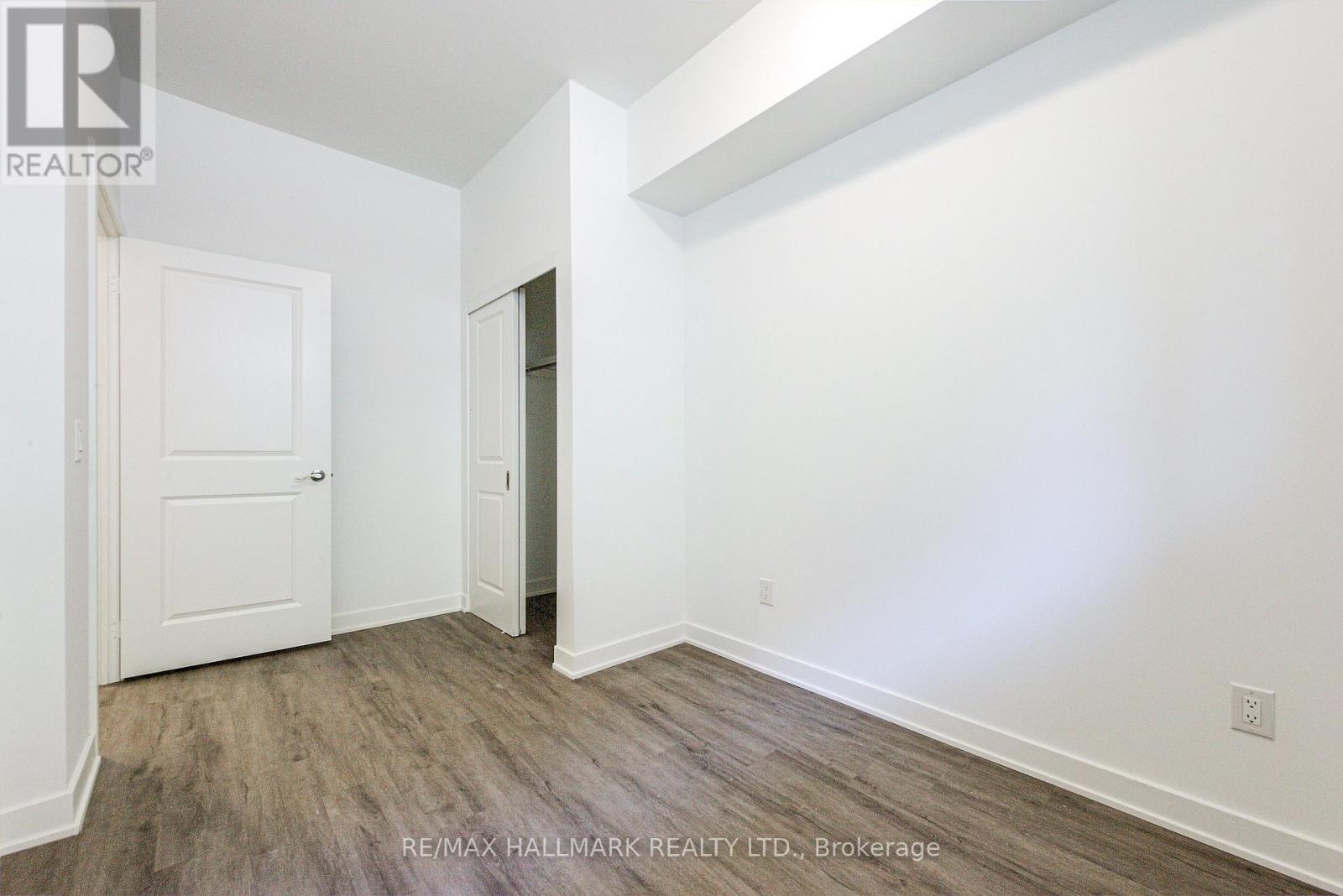 104 - 35 Danforth Road Property Photo 9