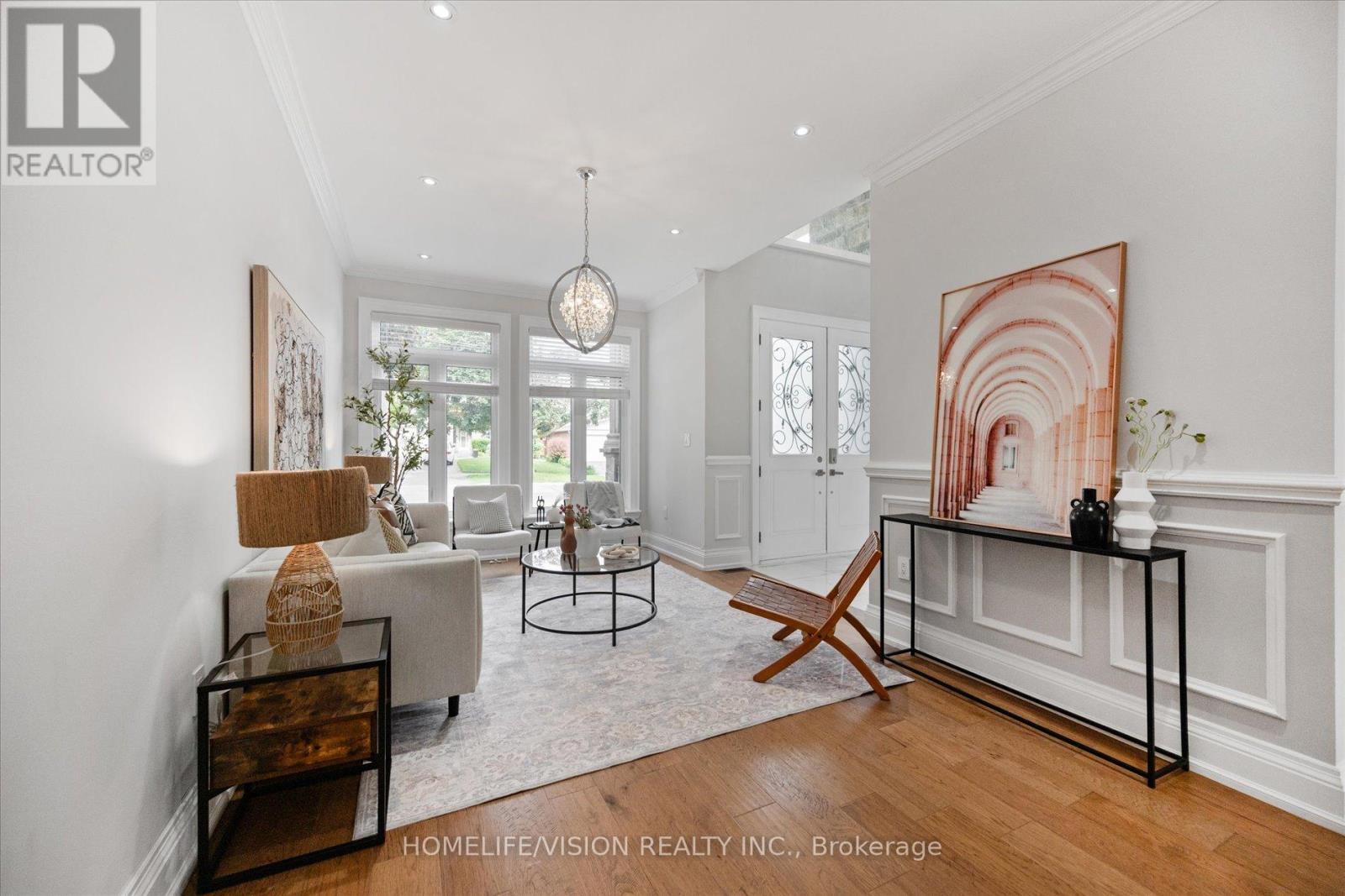 24 Cedar Brae Boulevard Property Photo 8