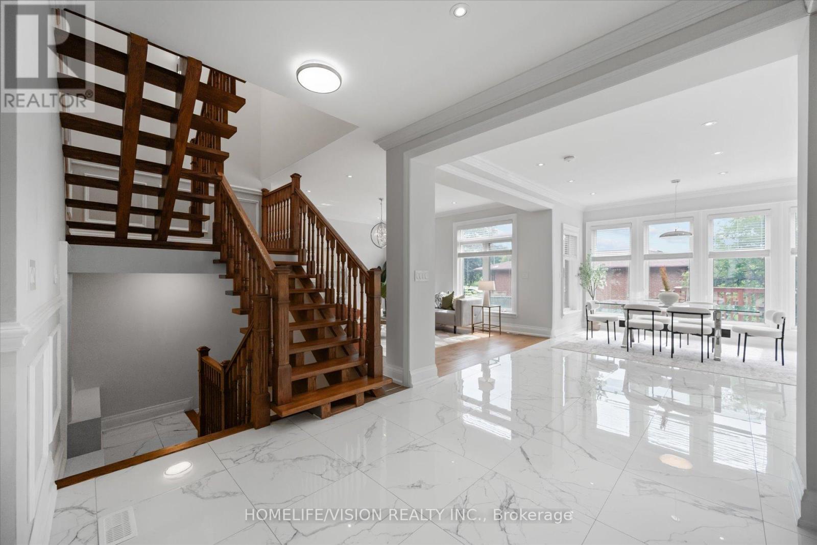 24 Cedar Brae Boulevard Property Photo 20