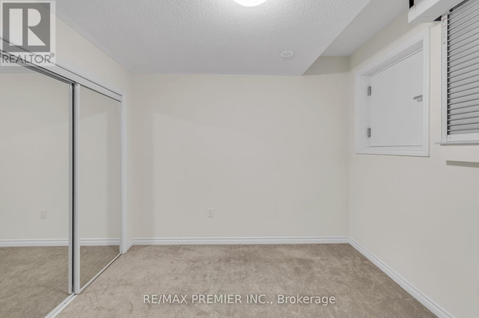2 - 480 Beresford Path Property Photo 11