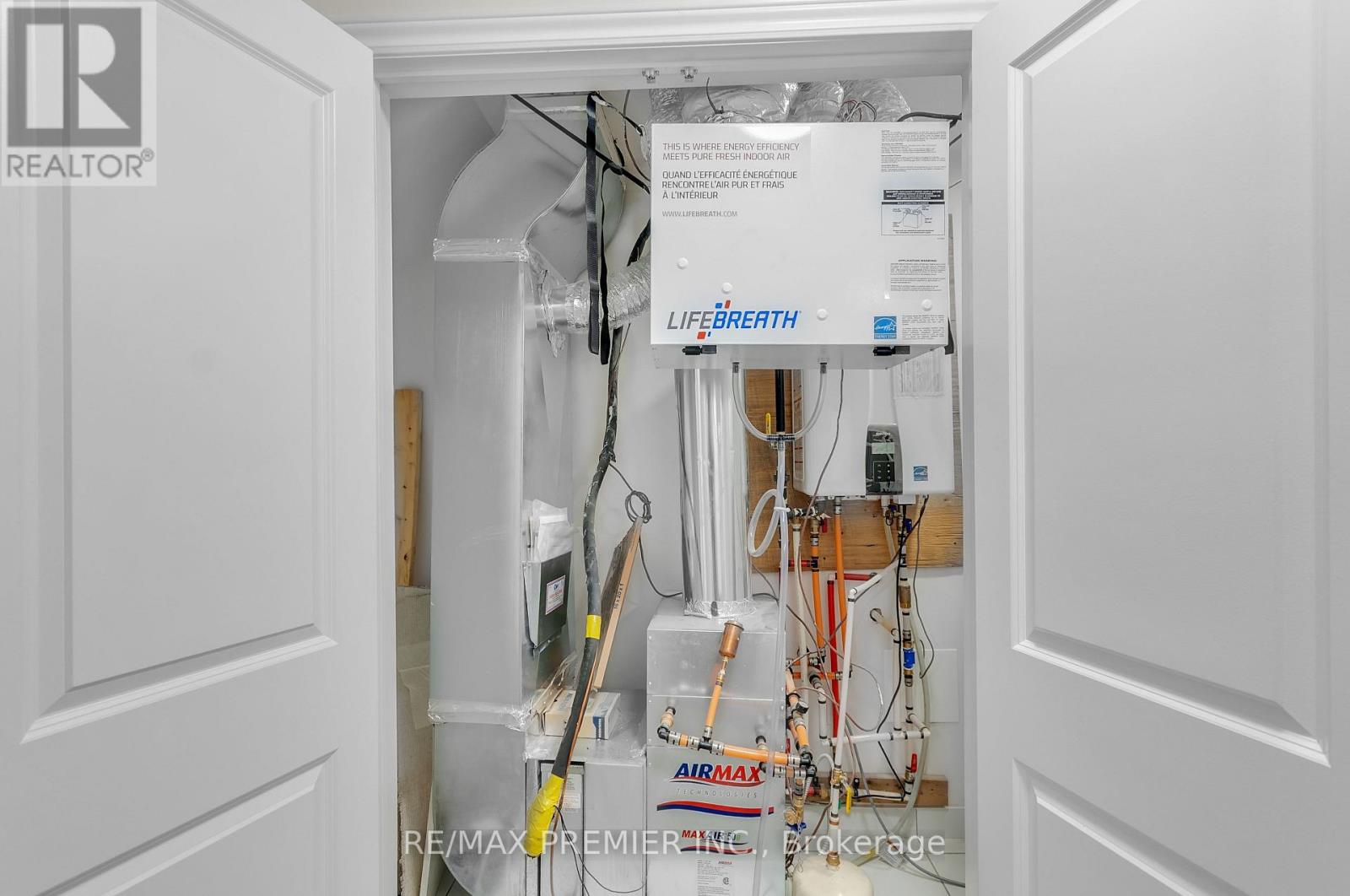 2 - 480 Beresford Path Property Photo 14