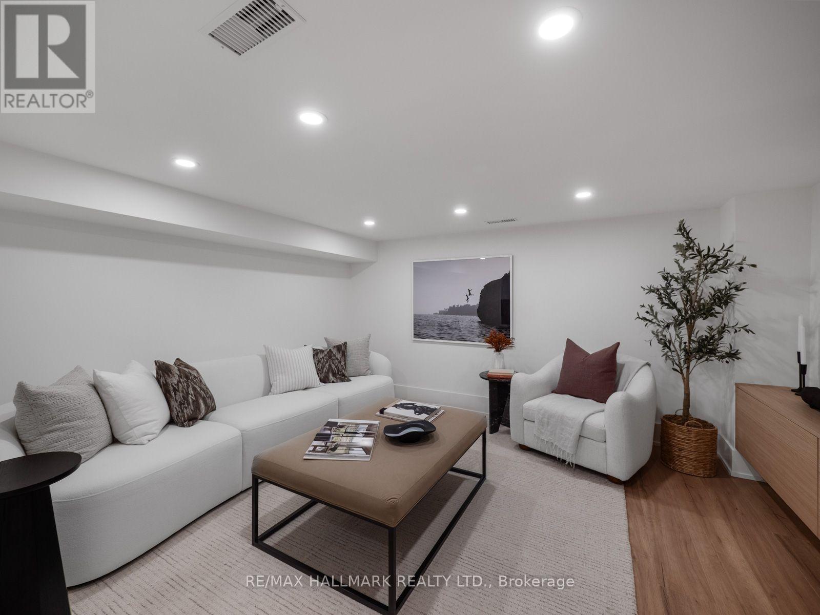 14 Mcgee Street Property Photo 41