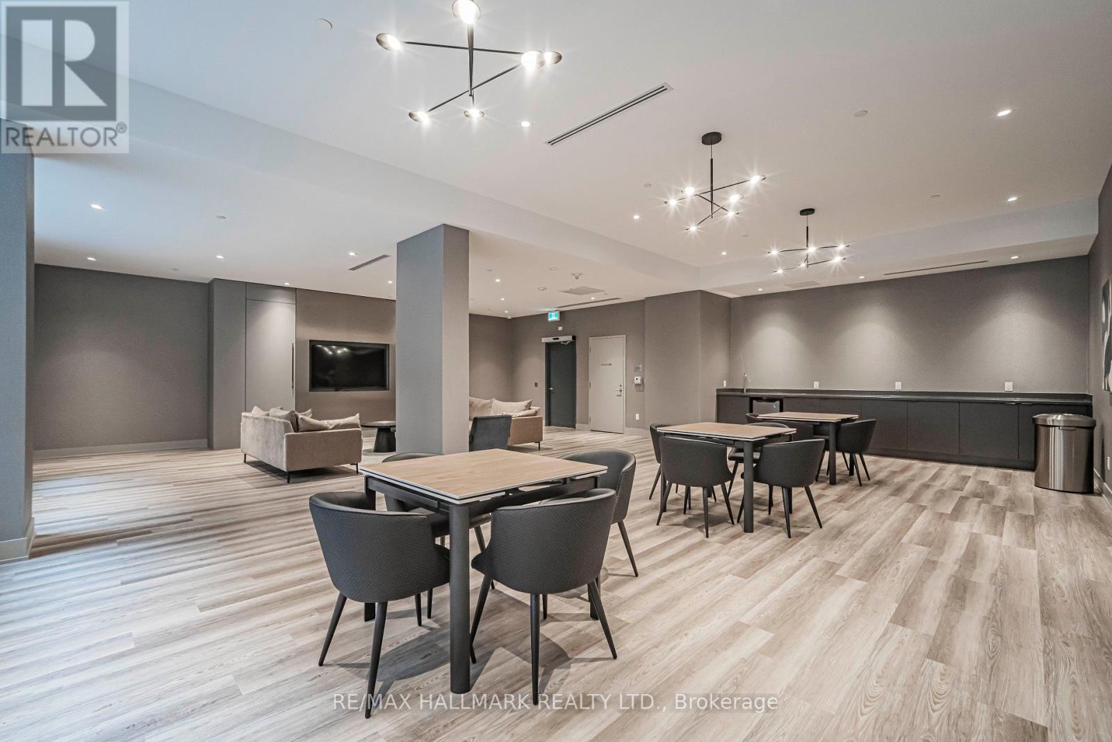 2203 - 3260 Sheppard Avenue E Property Photo 42