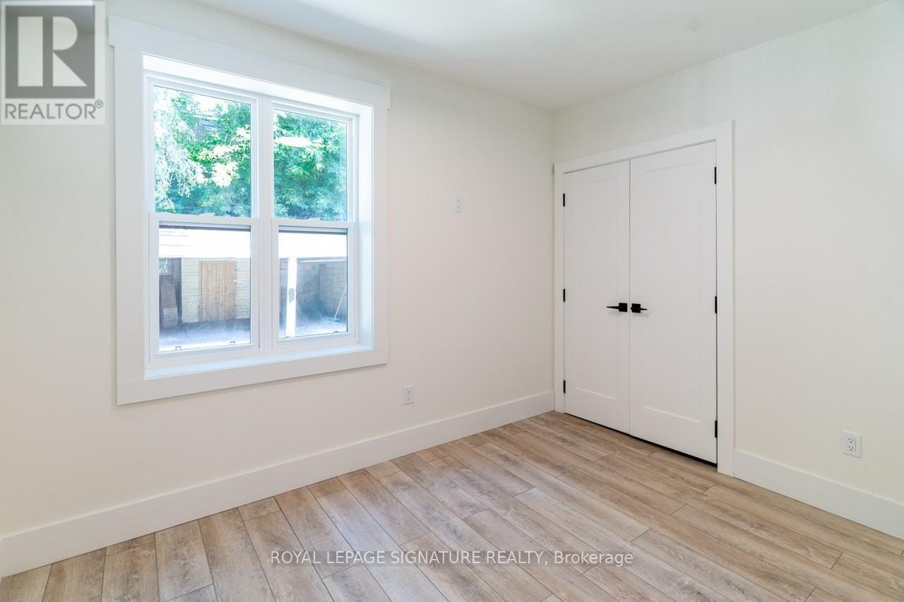 Main - 129 Kenilworth Avenue Property Photo 7