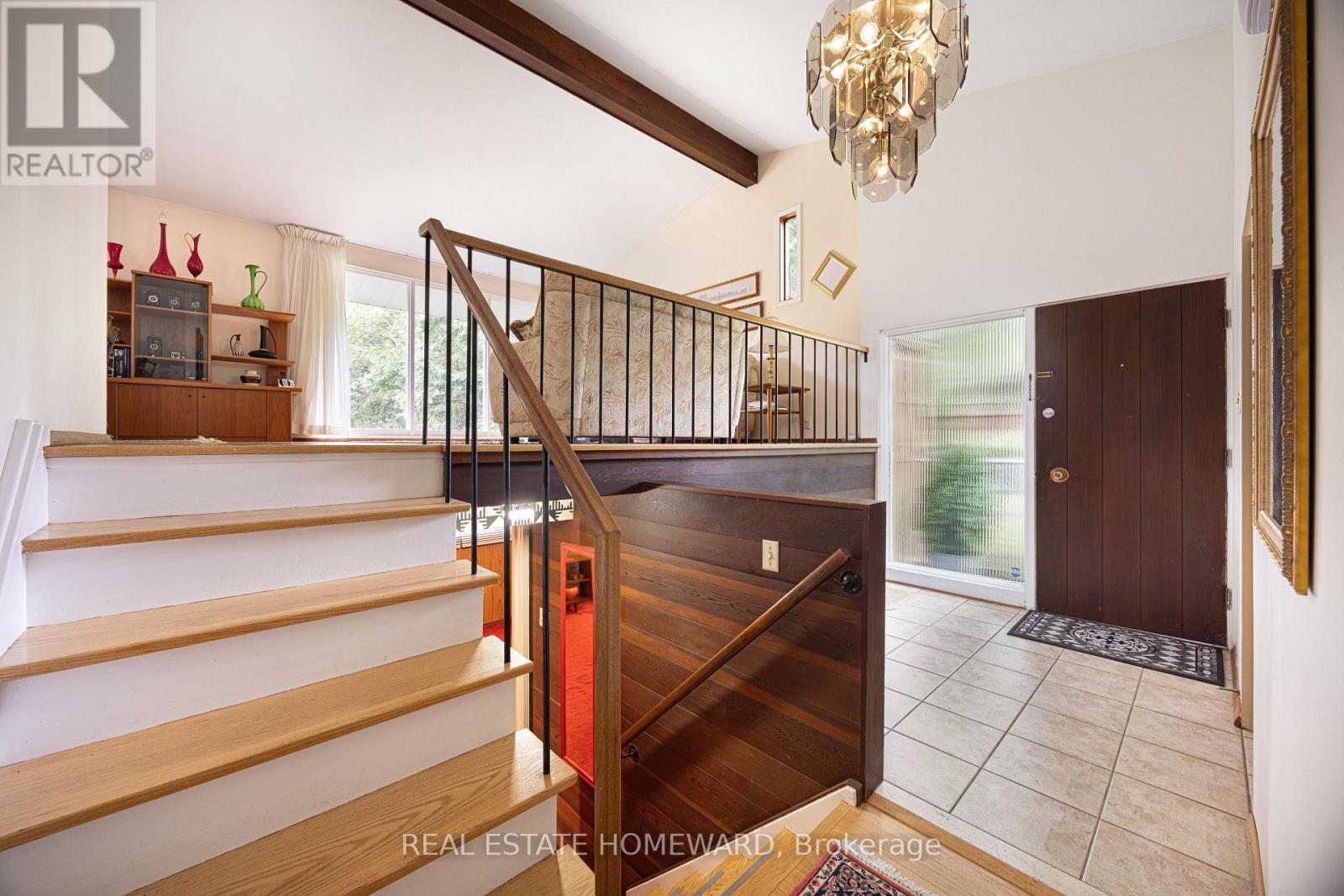 23 Norbury Crescent Property Photo 3