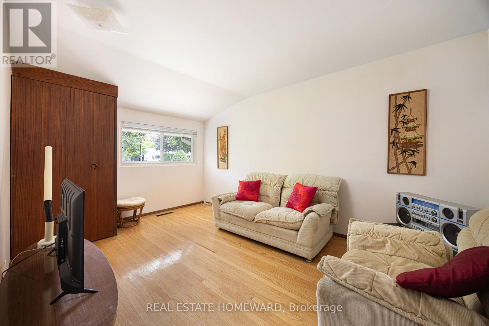 23 Norbury Crescent Property Photo 18
