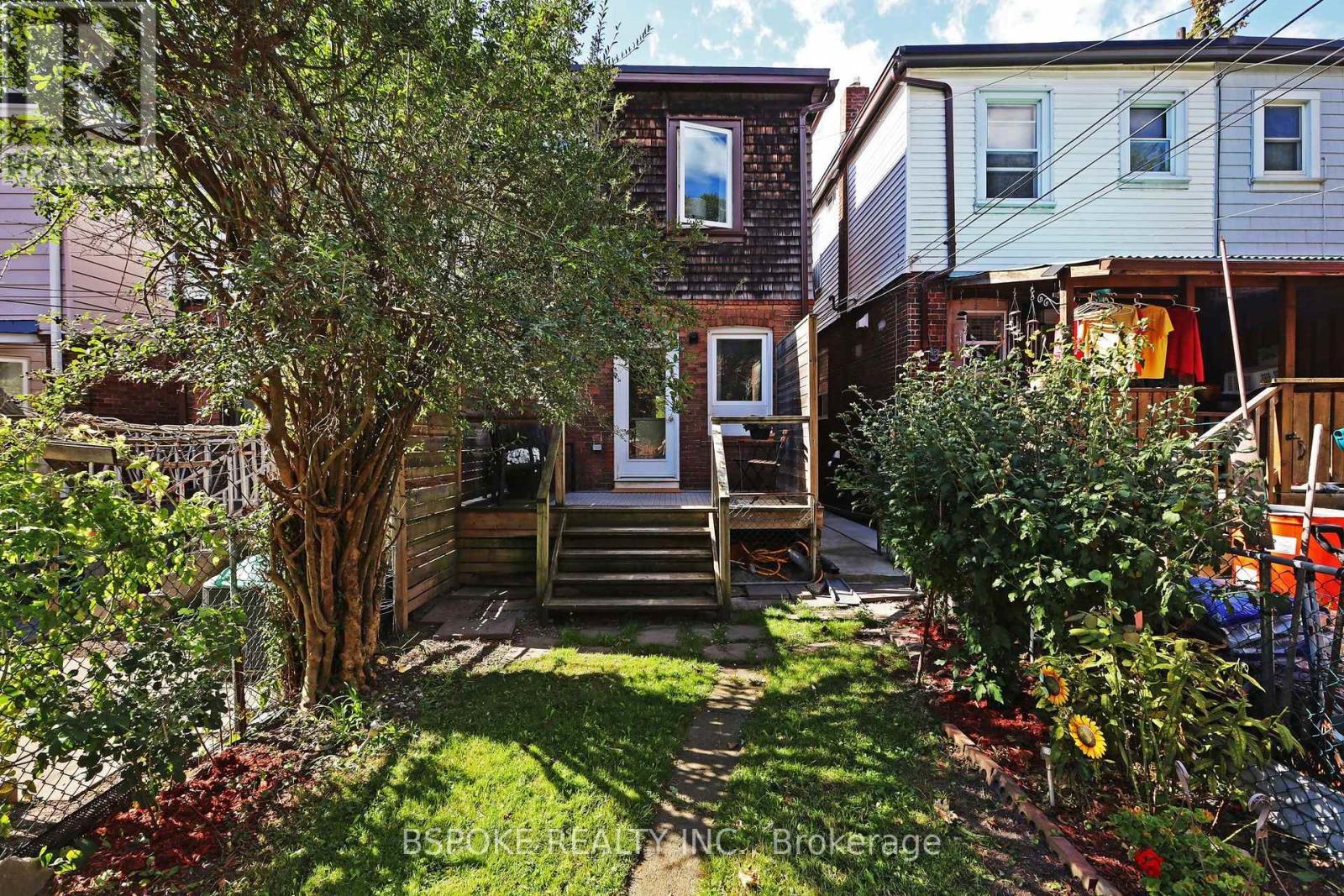 389 Coxwell Avenue Property Photo 29