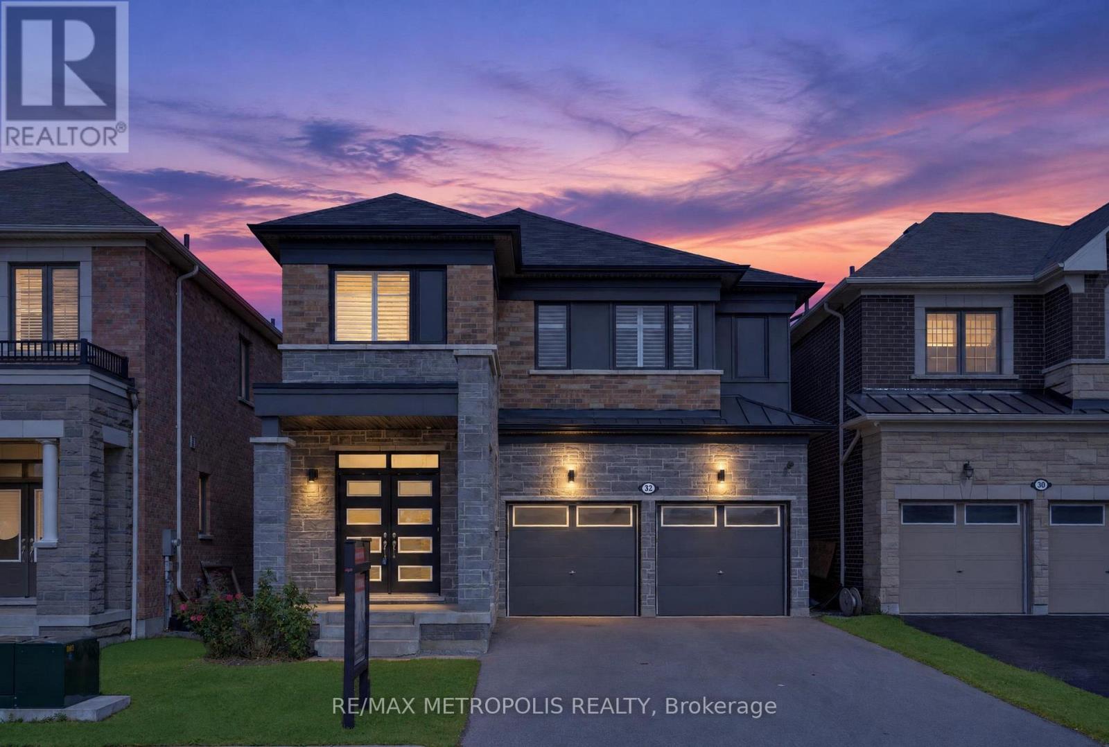 32 Lockyer Drive Property Photo 1