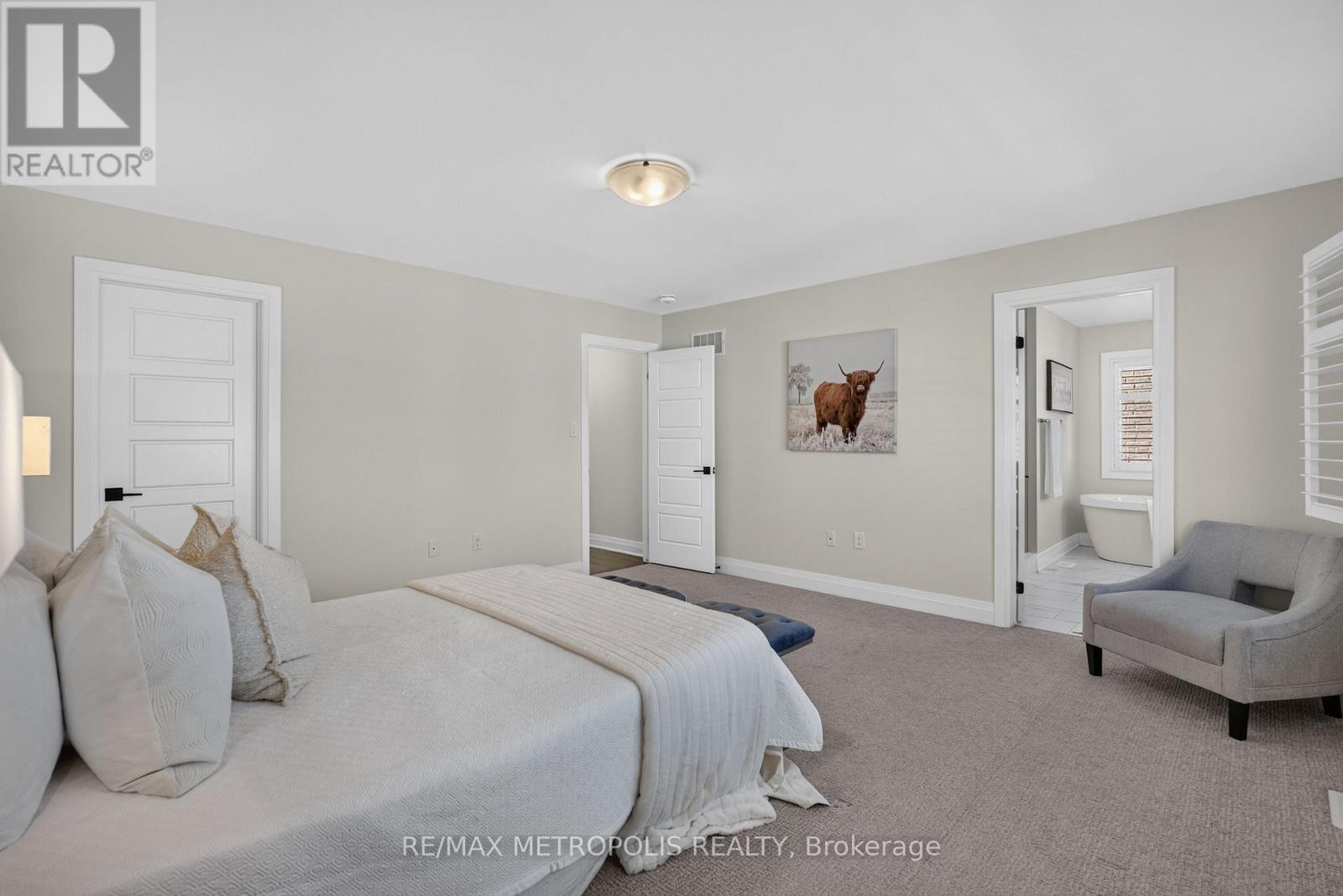 32 Lockyer Drive Property Photo 12