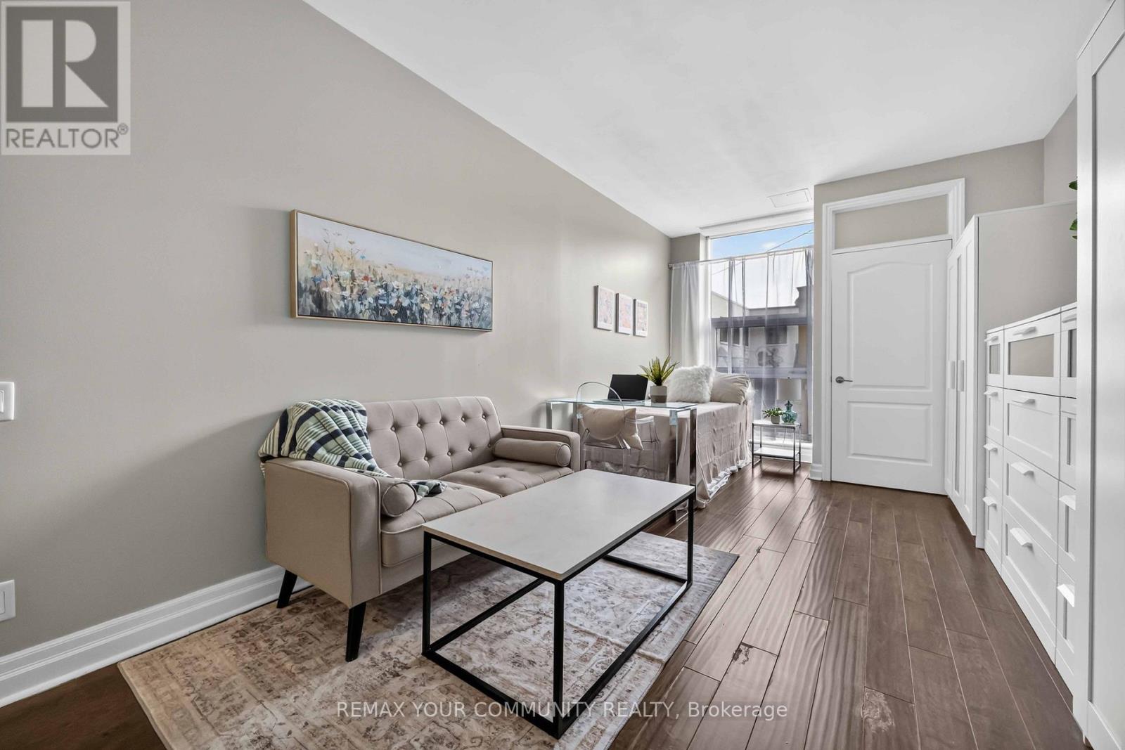 101 - 44 Bond Street W Property Photo 15