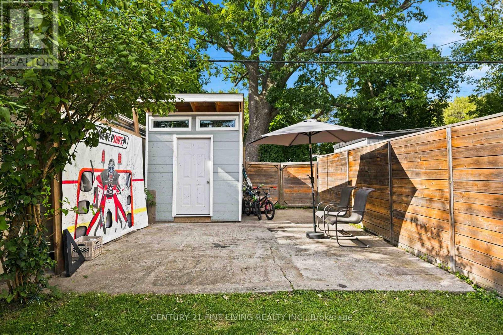 294 Gainsborough Road Property Photo 42