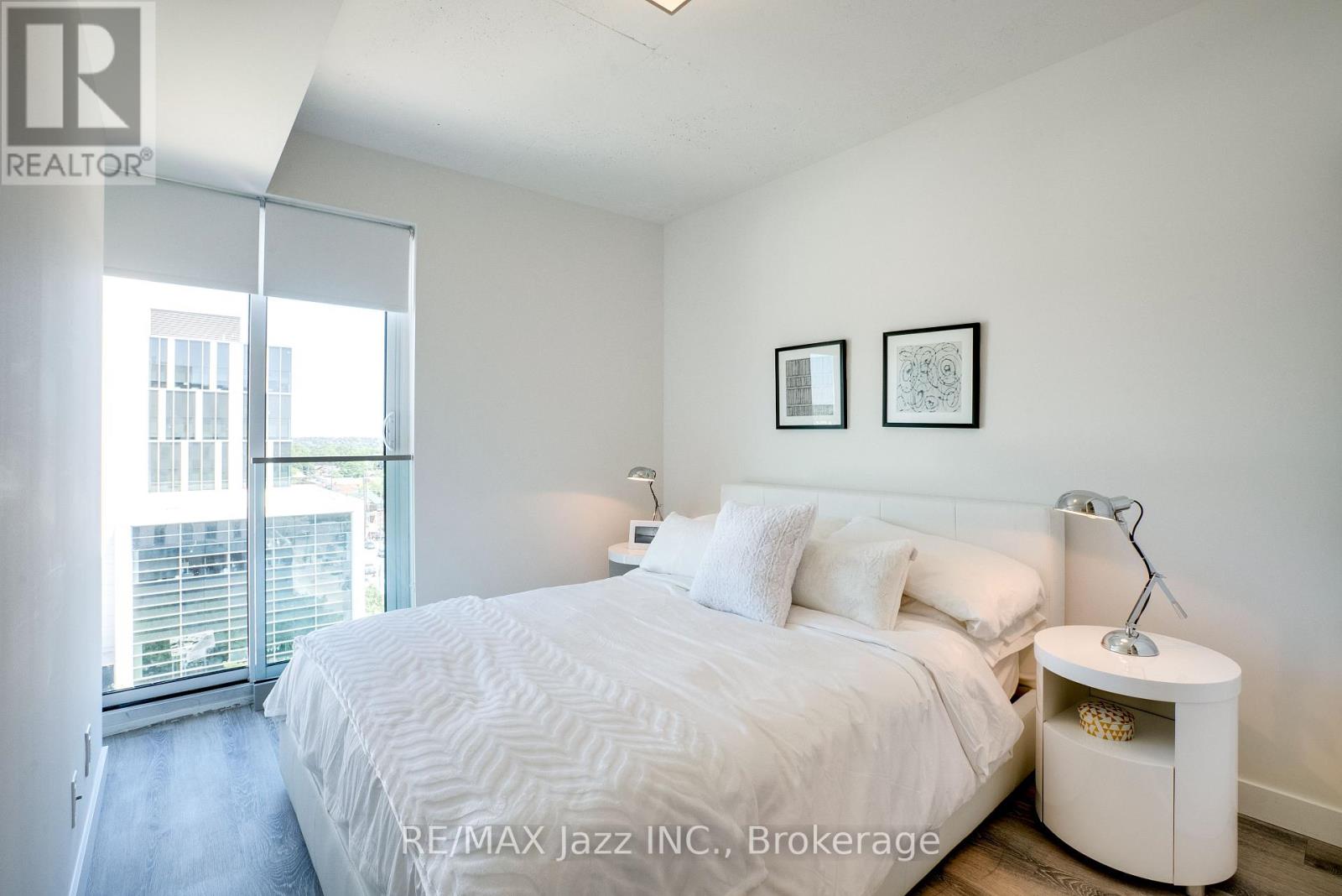 307 - 100 Bond Street E Property Photo 8