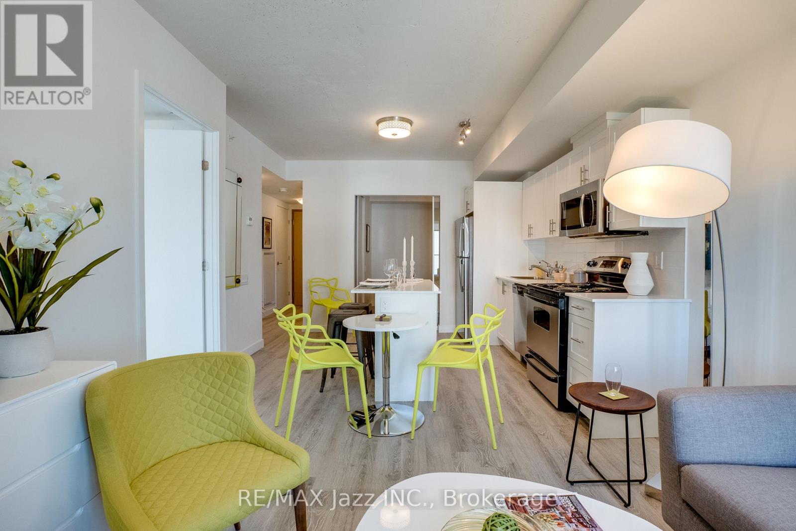 307 - 100 Bond Street E Property Photo 12