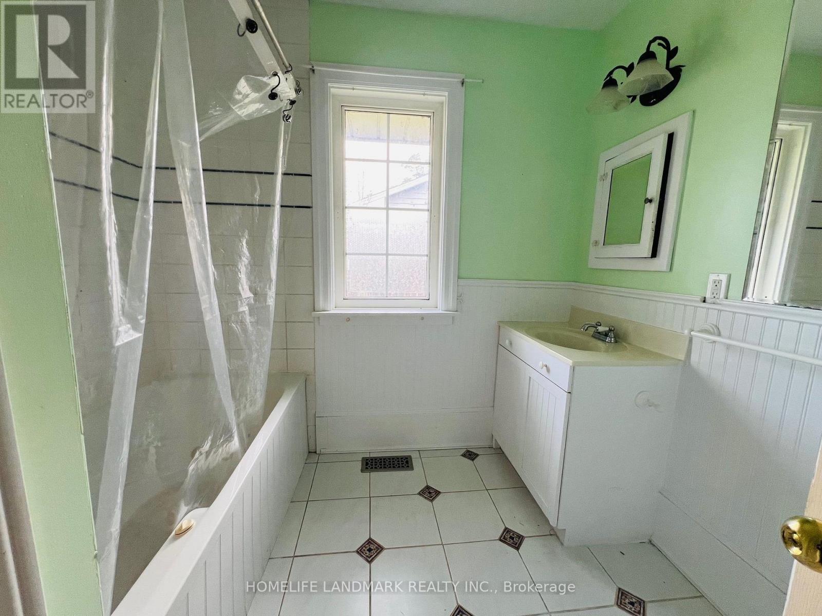 520 Fralicks Beach Road Property Photo 14