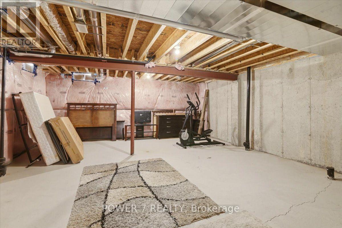 94 Conarty Crescent Property Photo 17