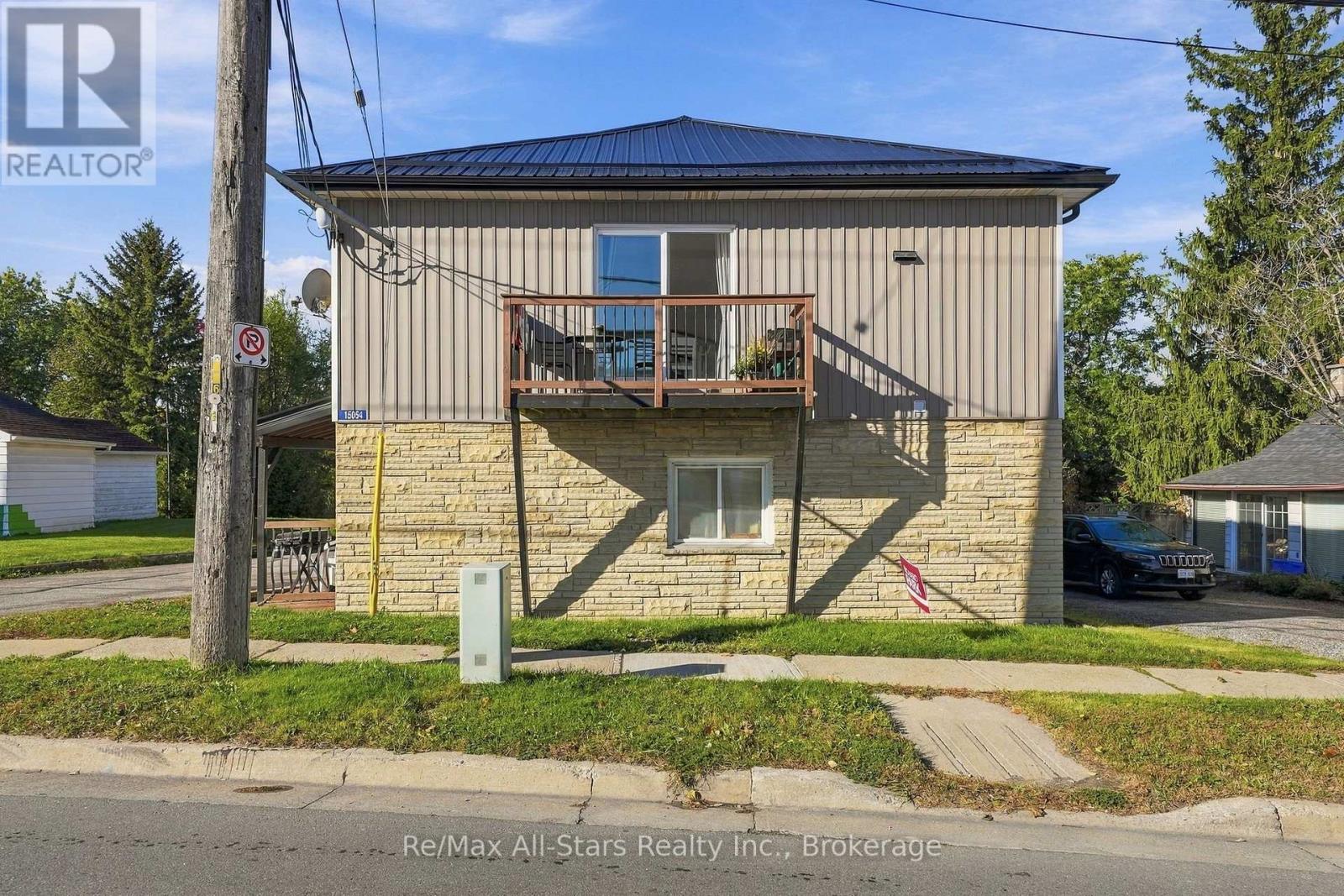 15054 Simcoe Street Property Photo 4