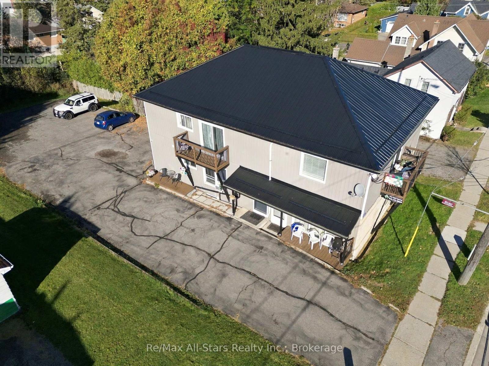 15054 Simcoe Street Property Photo 15