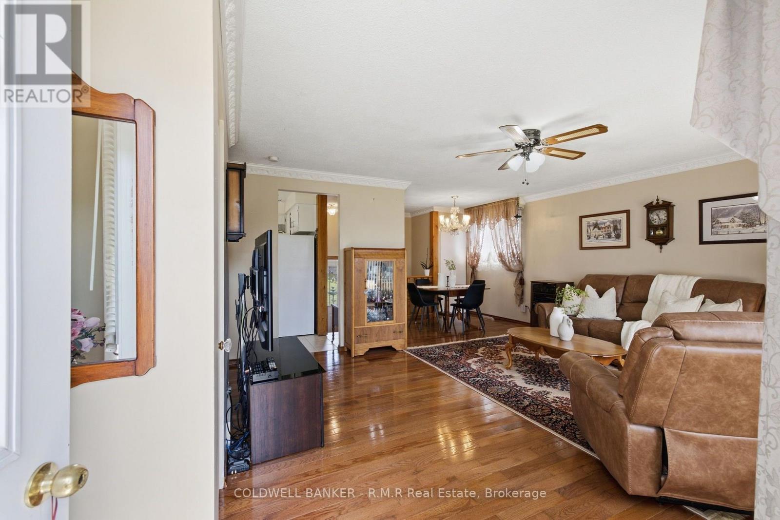 3 Coleman Crescent Property Photo 6