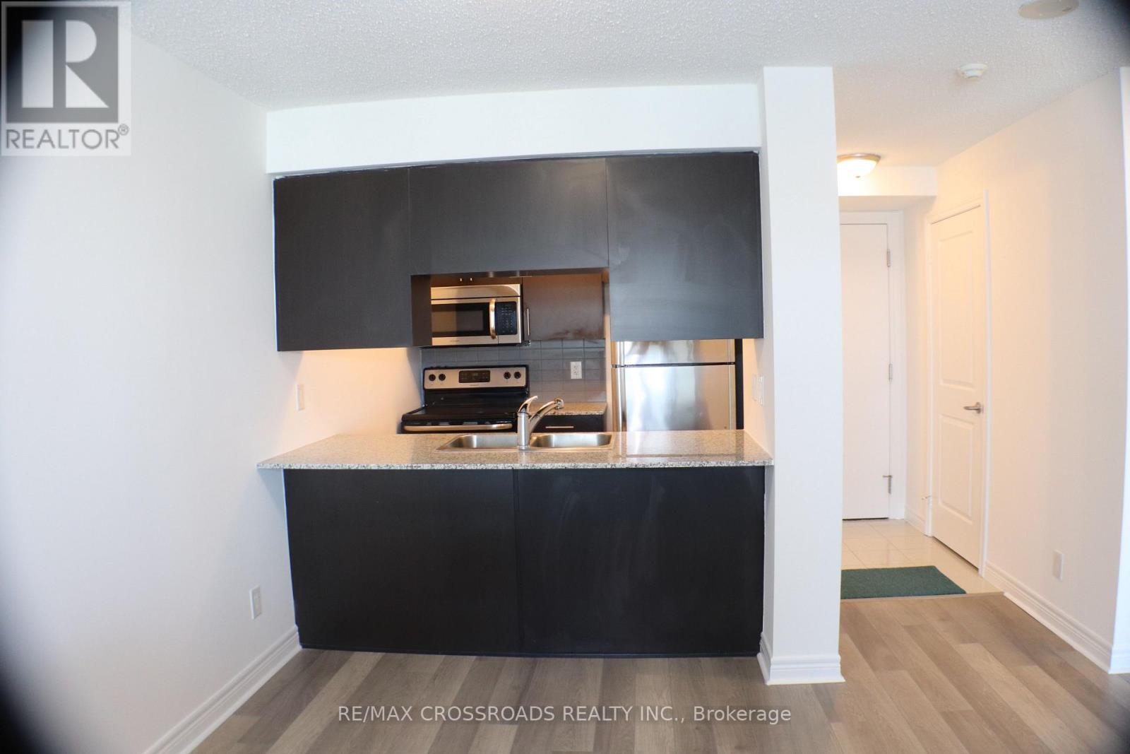 3309 - 50 Town Centre Court Property Photo 2