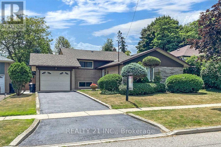 25 KNOWLTON DRIVE S