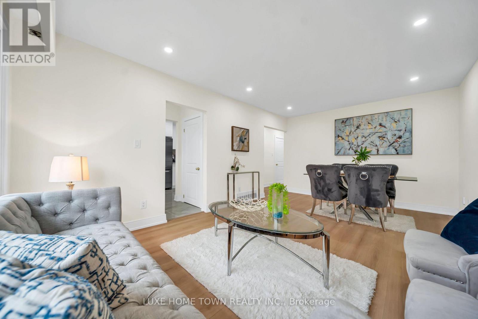 61 Keewatin Street S Property Photo 11
