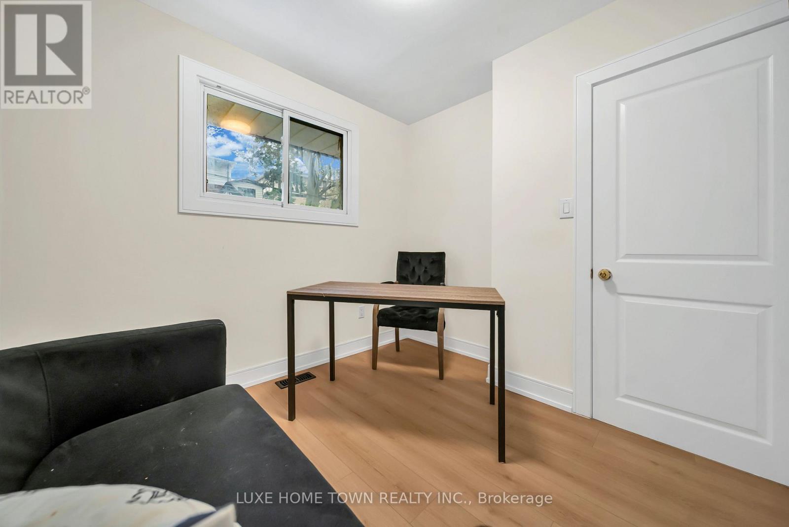 61 Keewatin Street S Property Photo 25