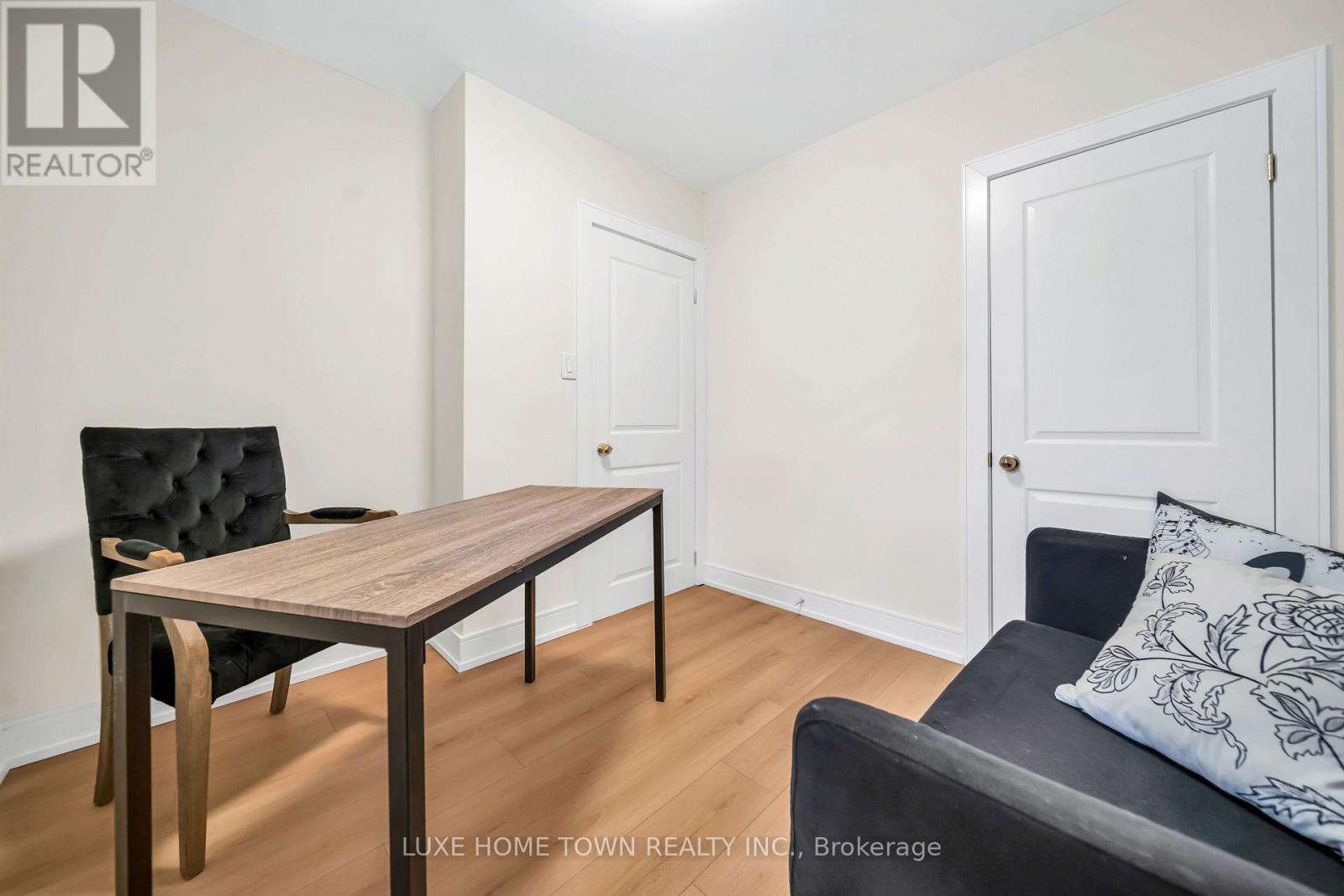 61 Keewatin Street S Property Photo 26