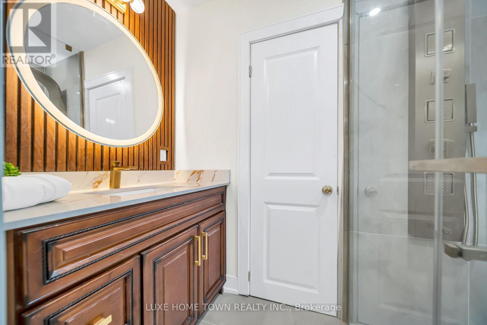 61 Keewatin Street S Property Photo 27