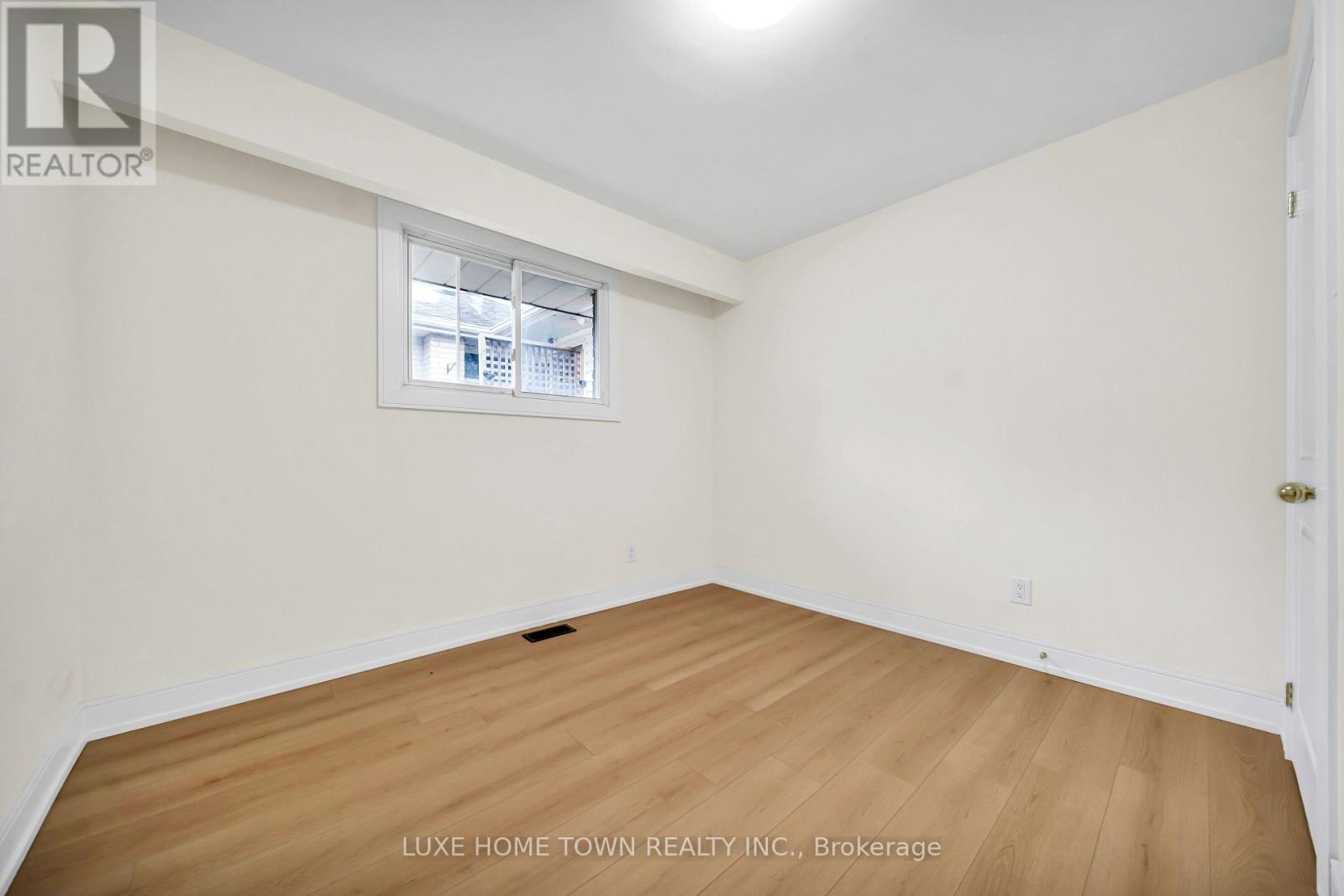 61 Keewatin Street S Property Photo 29