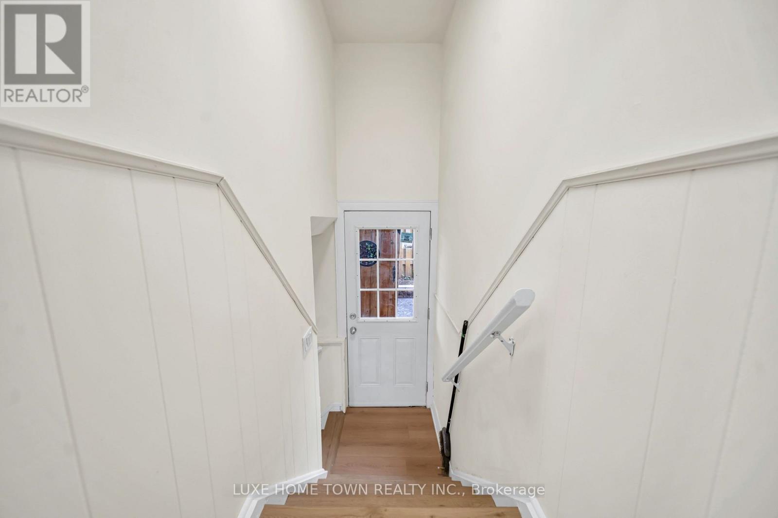 61 Keewatin Street S Property Photo 31