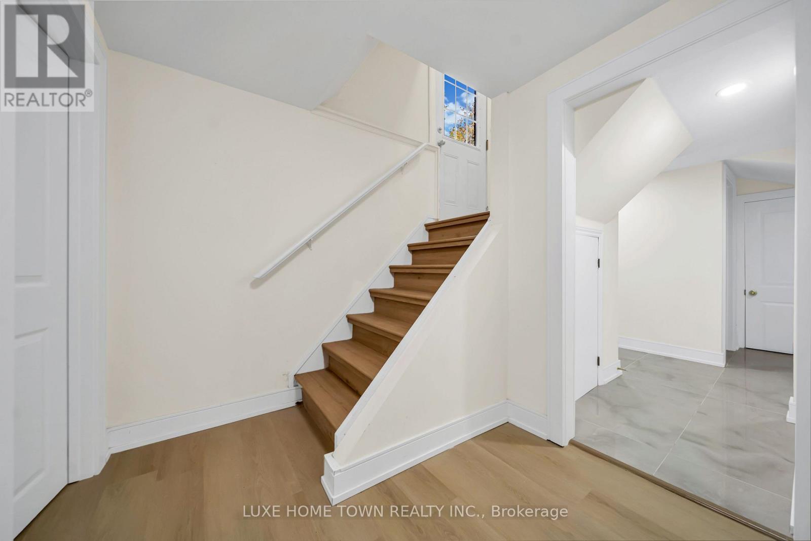 61 Keewatin Street S Property Photo 32
