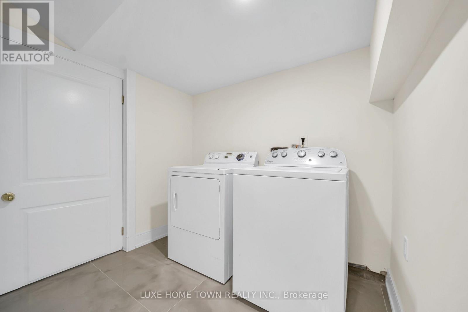 61 Keewatin Street S Property Photo 39