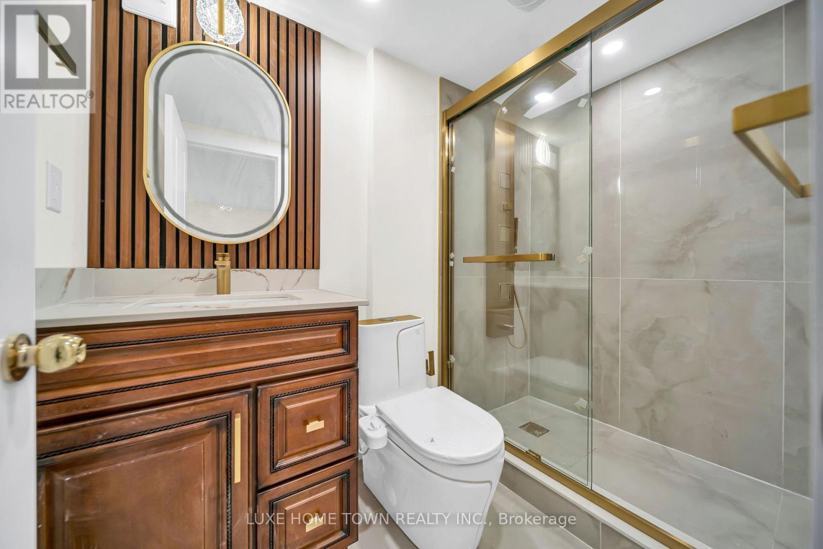 61 Keewatin Street S Property Photo 41