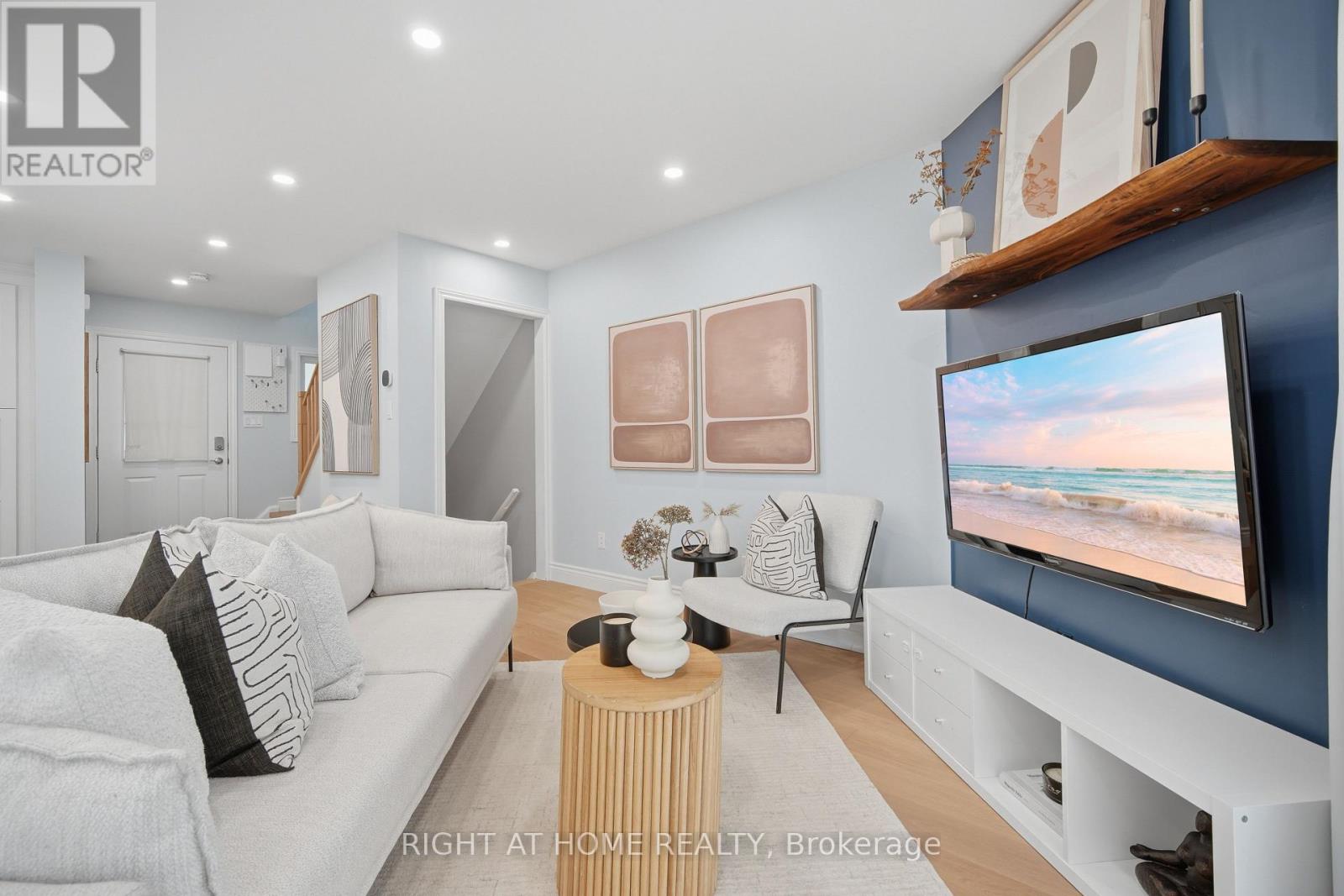 21 Dobson Drive Property Photo 18