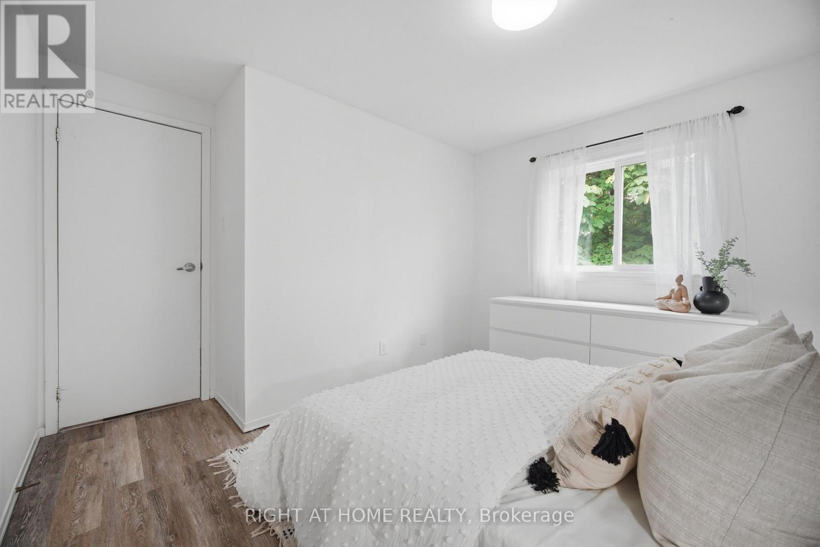 21 Dobson Drive Property Photo 24