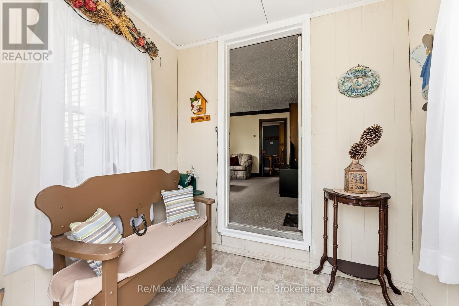 14080 Marsh Hill Road Property Photo 7