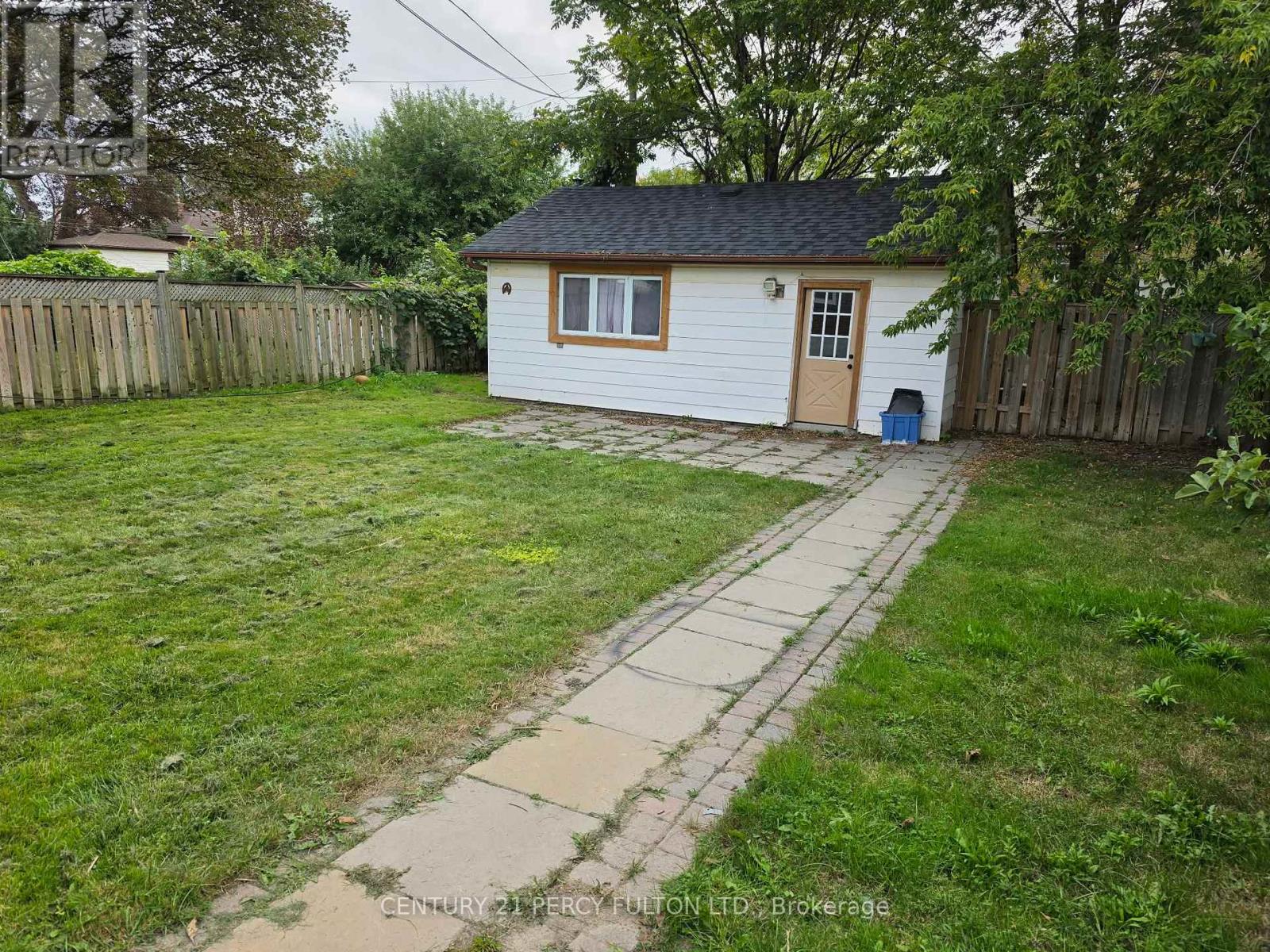 Main - 270 Wilson Road S Property Photo 3