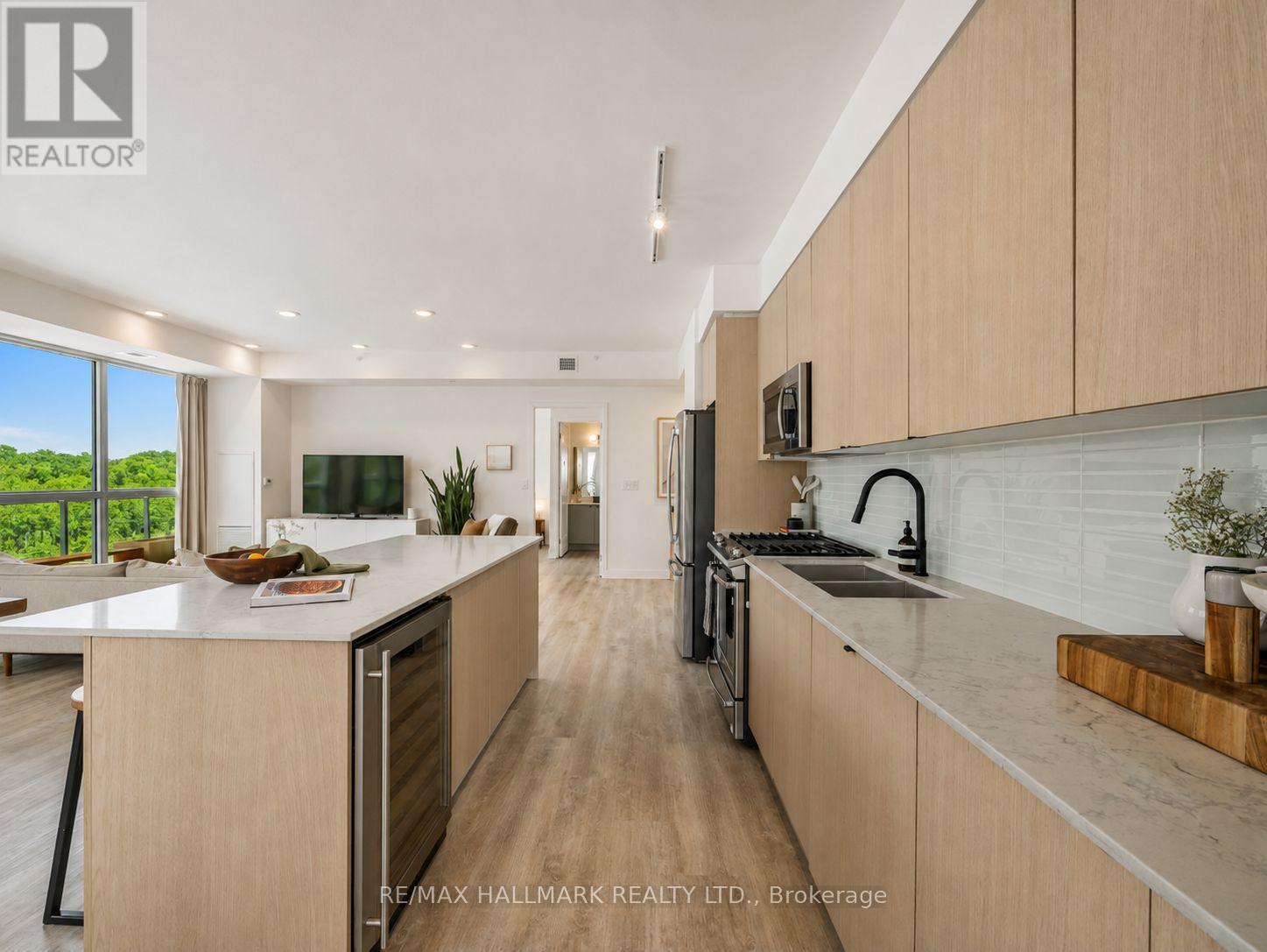 604 - 1350 Kingston Road Property Photo 15