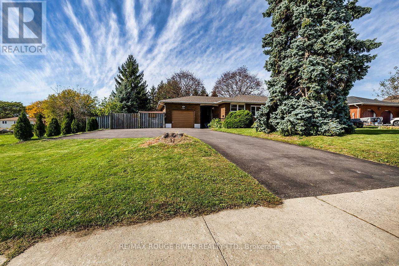 184 Garrard Road Property Photo 3