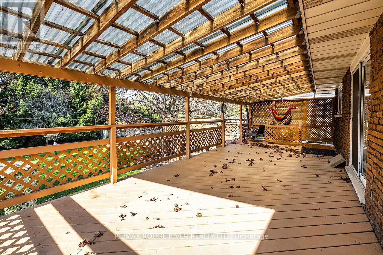 184 Garrard Road Property Photo 32